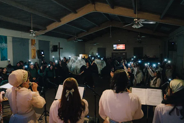 Sukkot Cell Lights to a Song Beit Lechem Messianic Congregation Church in Downey, CA
